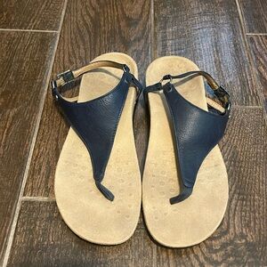 Vionic Kirra Sandels